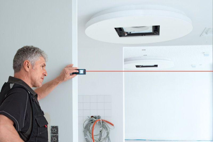 Лазерний далекомір Bosch GLM40 Professional