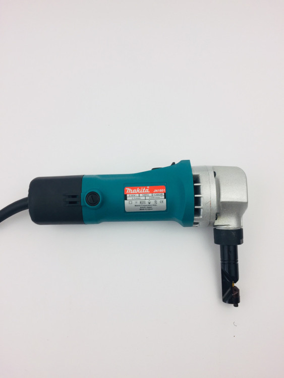 Ножиці по металу висічні Makita JN1601, ножиці для металу, металорізальні ножиці